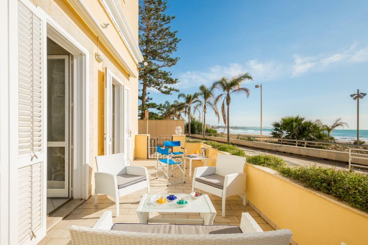 La Casa Sul Lungomare Villa Marina di Ragusa Dış mekan fotoğraf