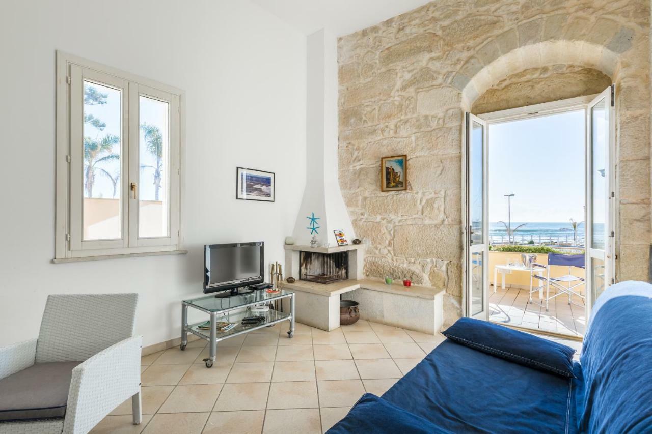 La Casa Sul Lungomare Villa Marina di Ragusa Dış mekan fotoğraf